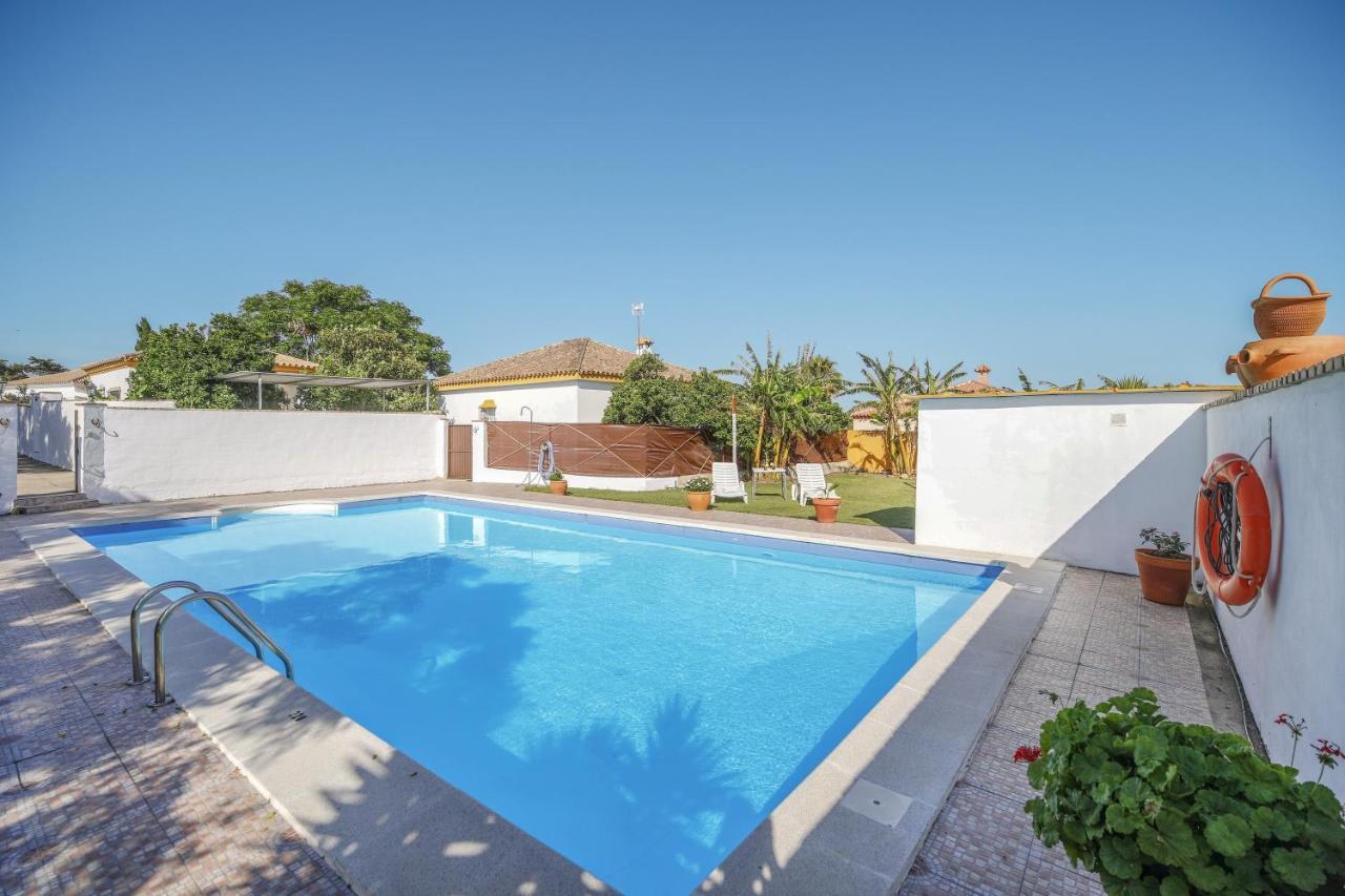 Holiday home Paraisos 1 *